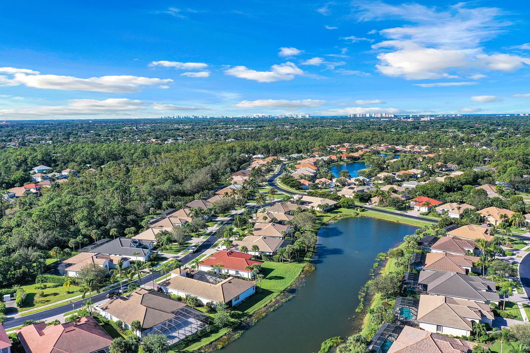 15835 Delasol Ln, Naples, FL 34110