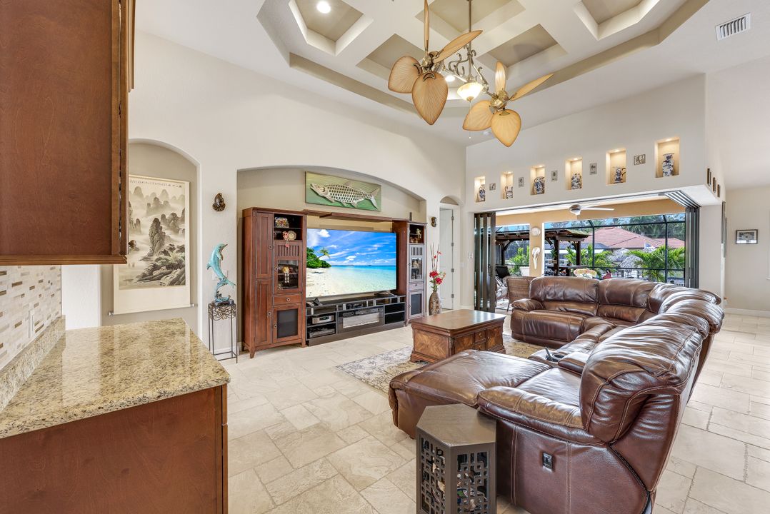 2364 NW 39th Ave, Cape Coral, FL 33993