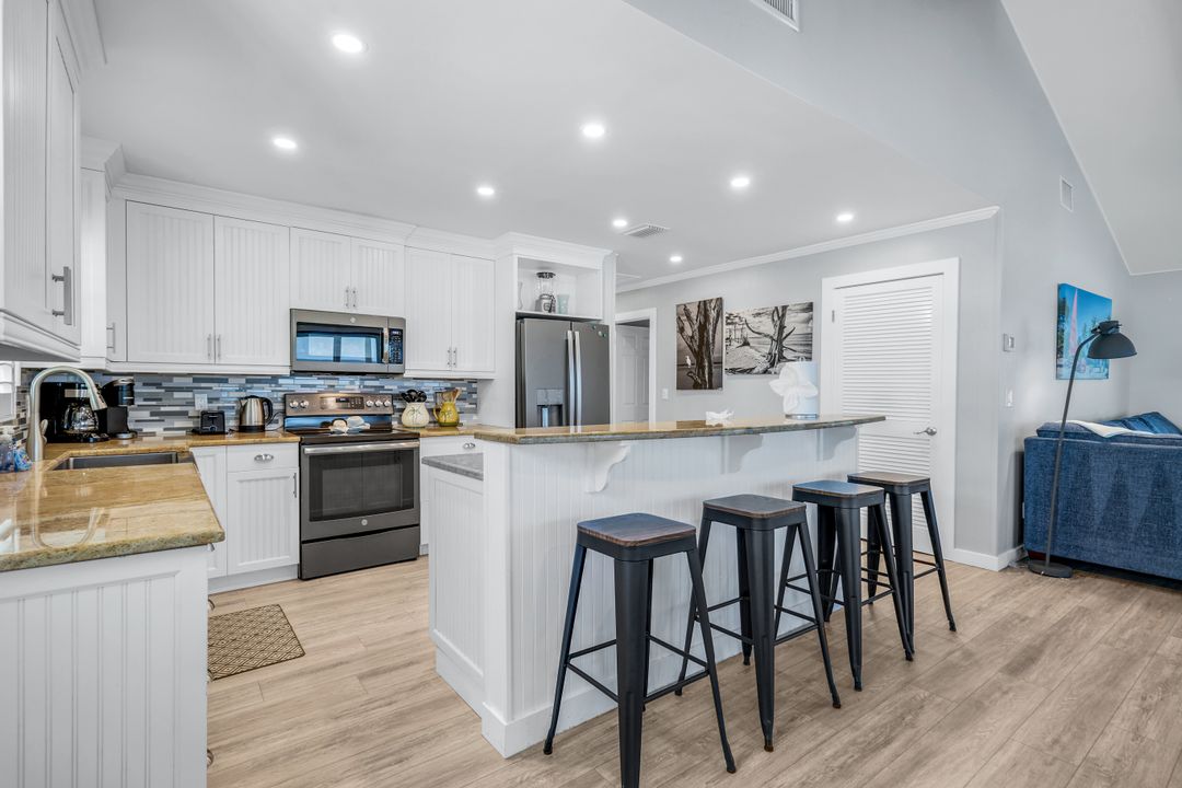 26460 Hickory Blvd, Bonita Springs, FL 34134