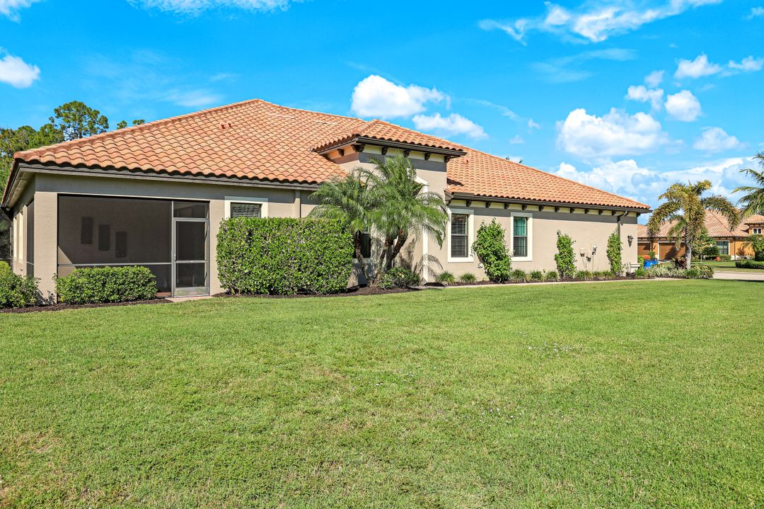9149 Isla Bella Cir, Bonita Springs, FL 34135