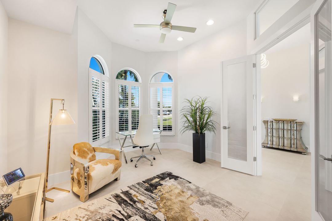 3624 Surfside Blvd, Cape Coral, FL 33914