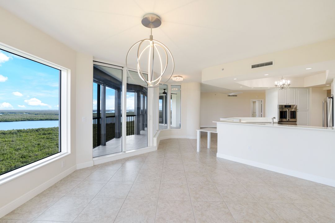 1060 Borghese Ln #1402, Naples, FL 34114