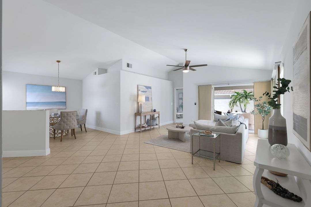11054 Linnet Ln, Naples, FL 34119