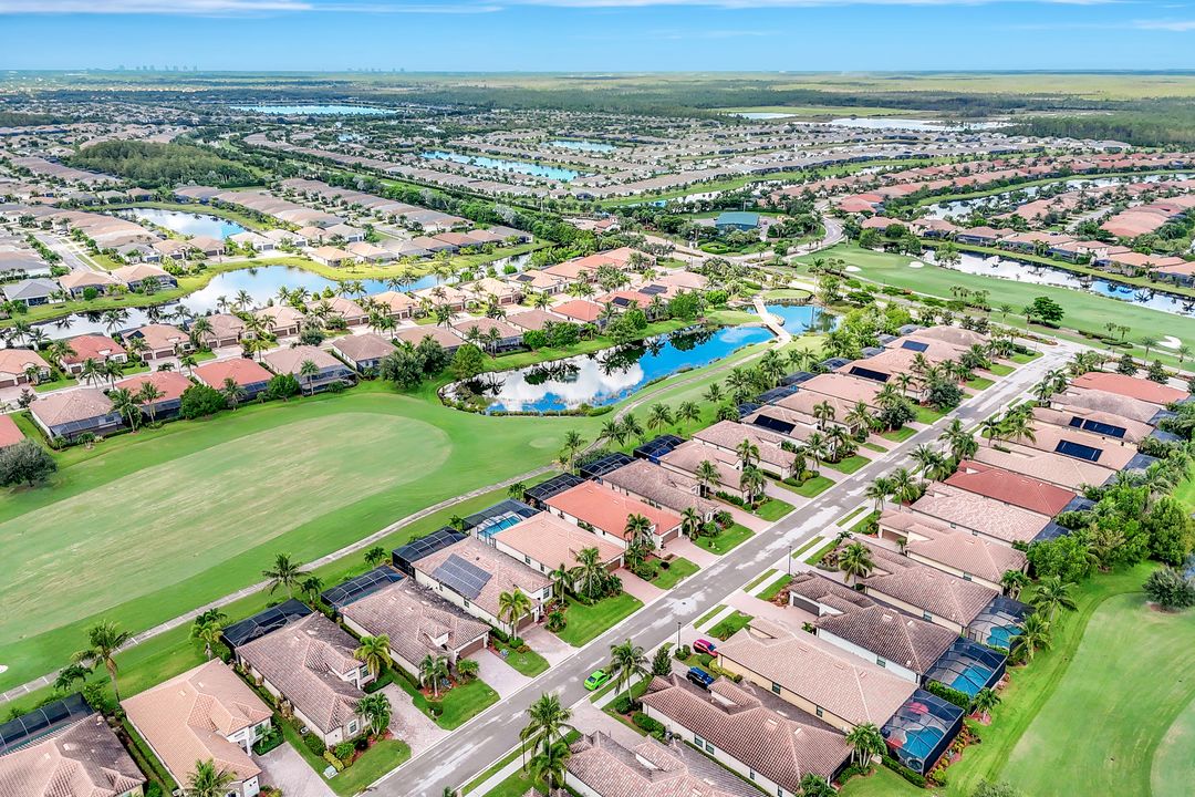 28550 Westmeath Ct, Bonita Springs, FL 34135