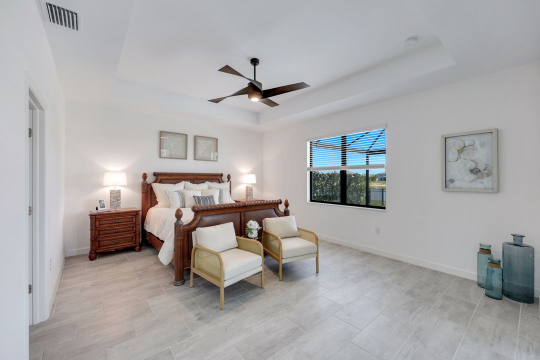 11477 Canopy Loop, Fort Myers, FL 33913