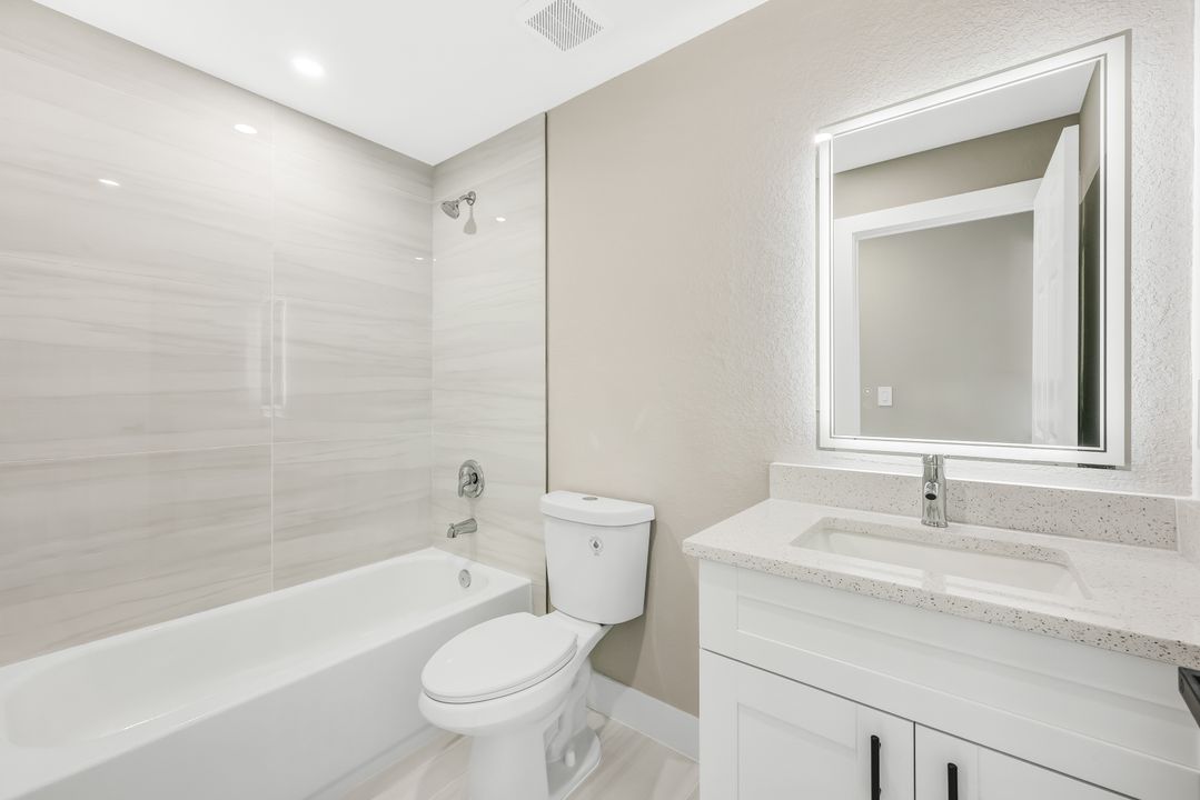 2821 NW 25th Ln, Cape Coral, FL 33993