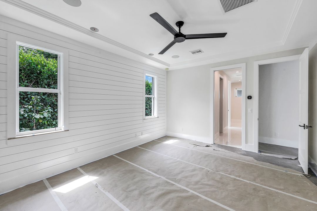 21 Algonquin Ct, Marco Island, FL 34145