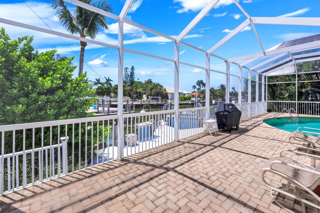 200 N Barfield Dr, Marco Island, FL 34145