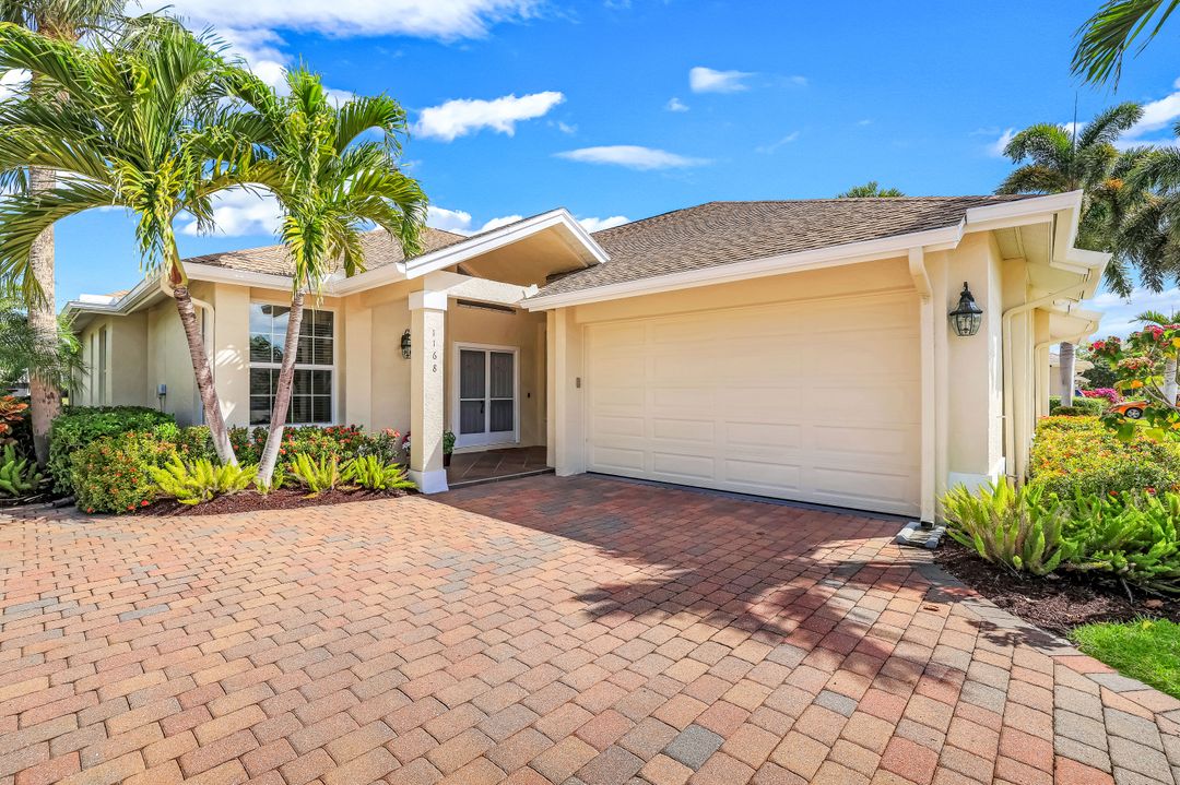 1168 Imperial Dr, Naples, FL 34110