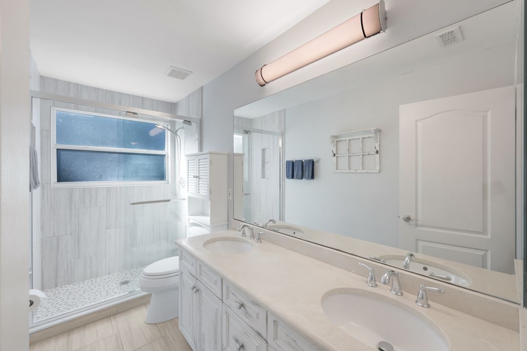 25295 Catskill Dr, Bonita Springs, FL 34135