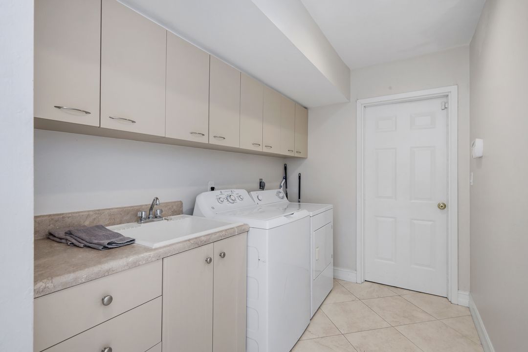 20110 Golden Panther Dr #4, Estero, FL 33928