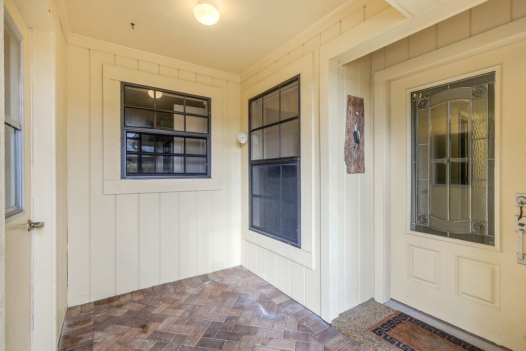 147 Forest Lakes Blvd #147, Naples, FL 34105