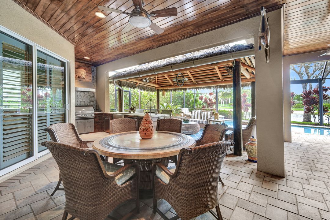 9784 Nickel Ridge Cir, Naples, FL 34120