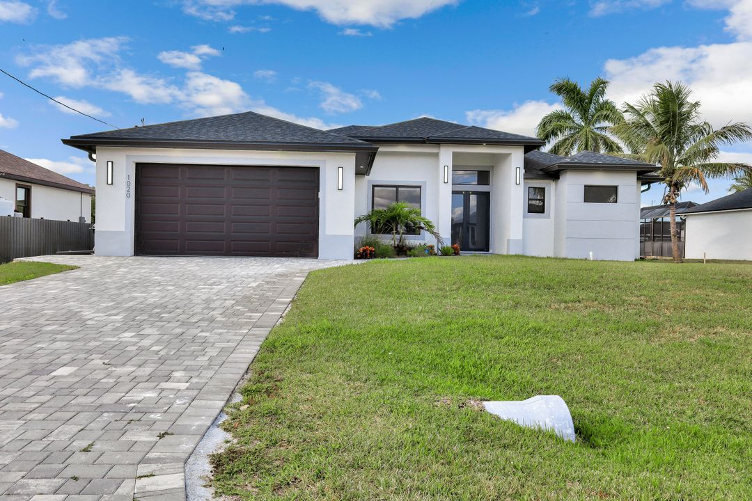 1020 NW 33rd Pl, Cape Coral, FL 33993