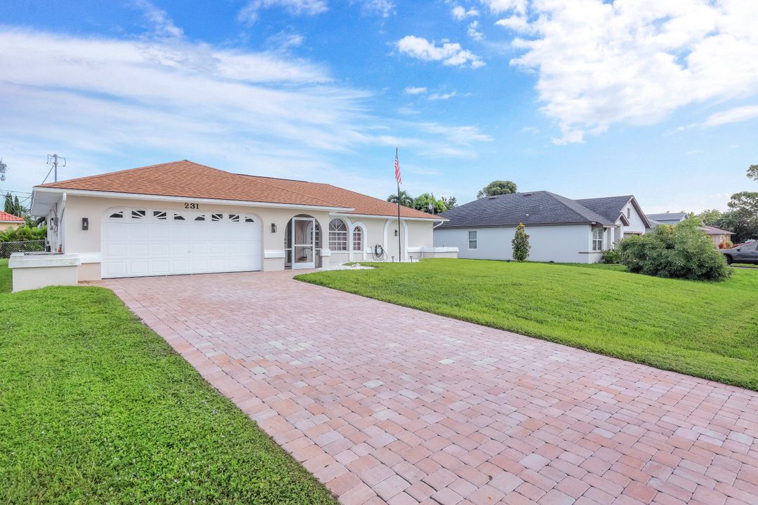 231 Trafalgar Pkwy, Cape Coral, FL 33991