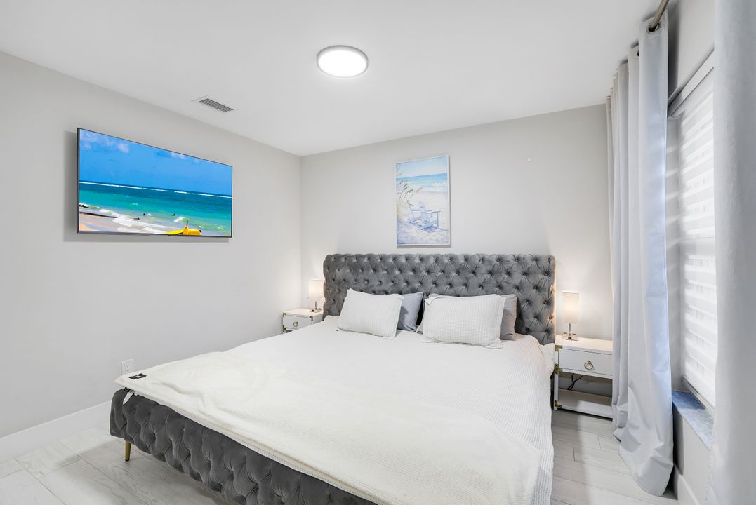 6641 Golden Gate Pkwy, Naples, FL 34105