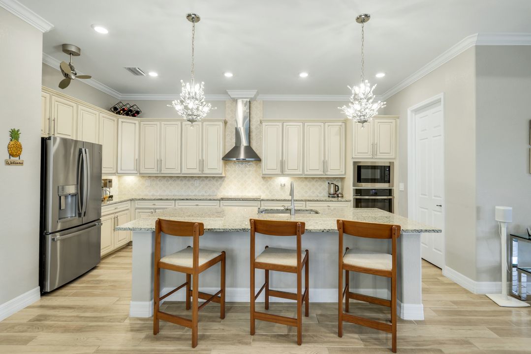 28047 Foxrock Ct, Bonita Springs, FL 34135