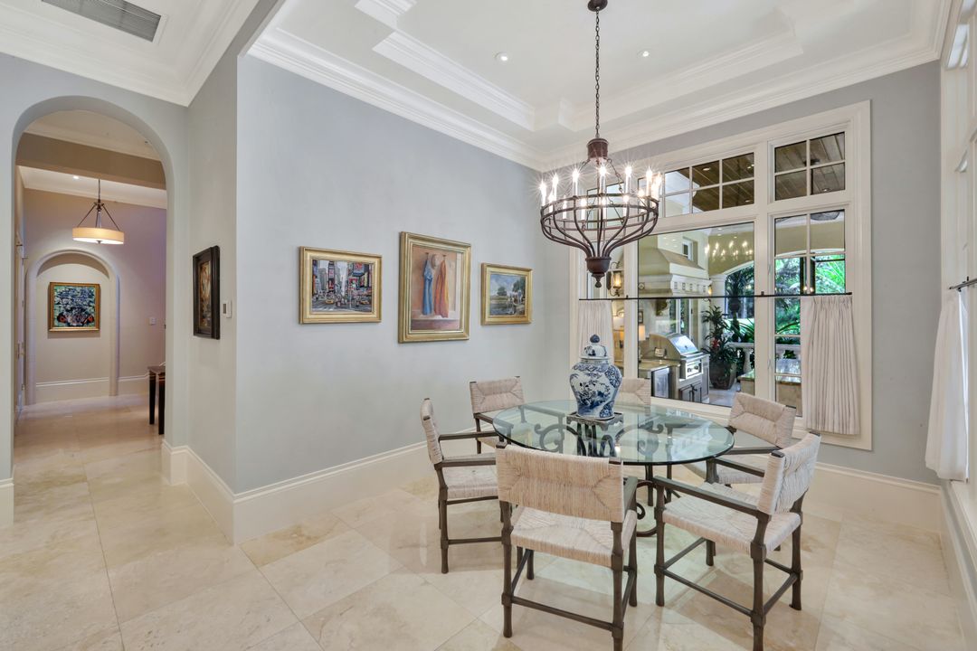 3118 Dahlia Way, Naples, FL 34105