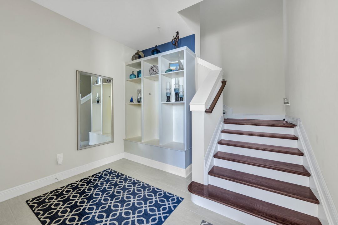 15213 Butler Lake Dr, Naples, FL 34109