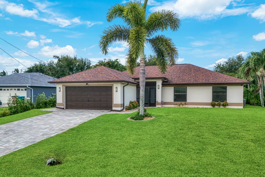 1900 SW 10th Terrace, Cape Coral, FL 33991