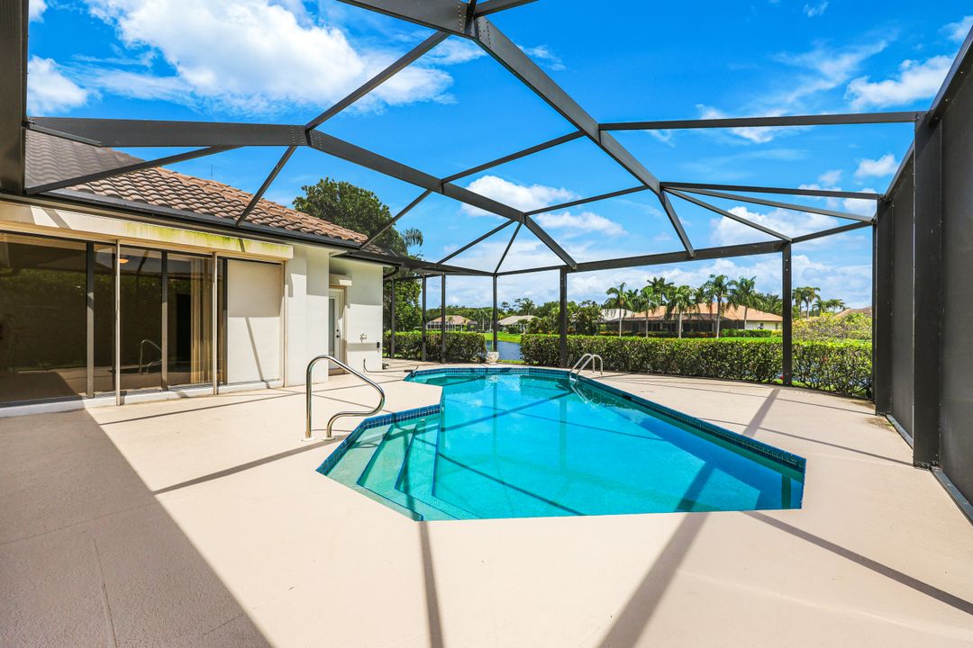 11726 Night Heron Dr, Naples, FL 34119