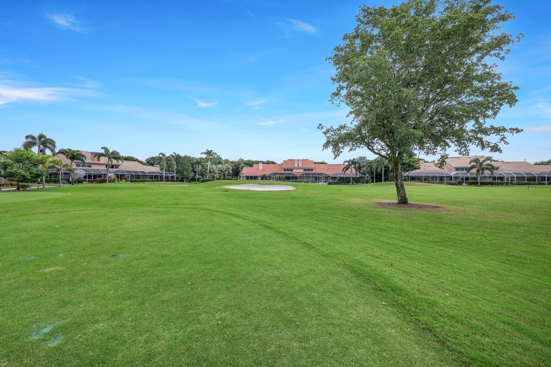 11686 Quail Village Way, Naples, FL 34119