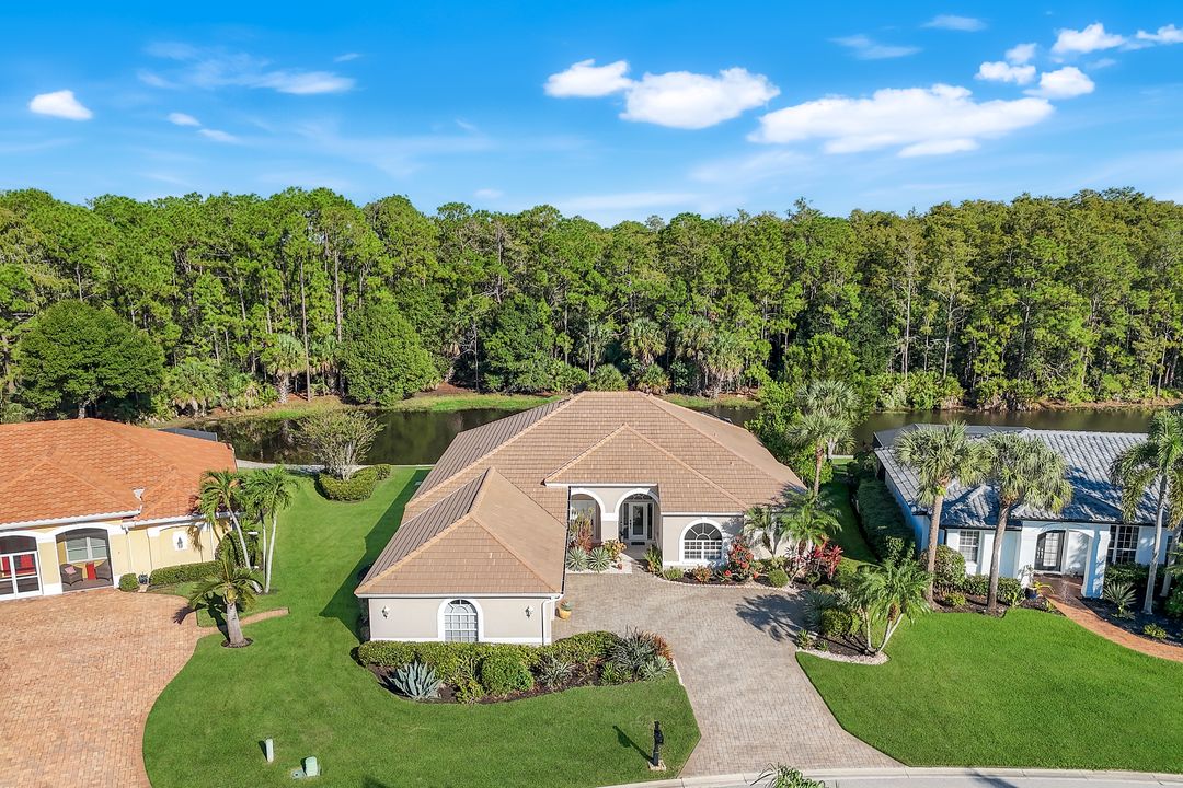 10824 Pond Ridge Dr, Fort Myers, FL 33913