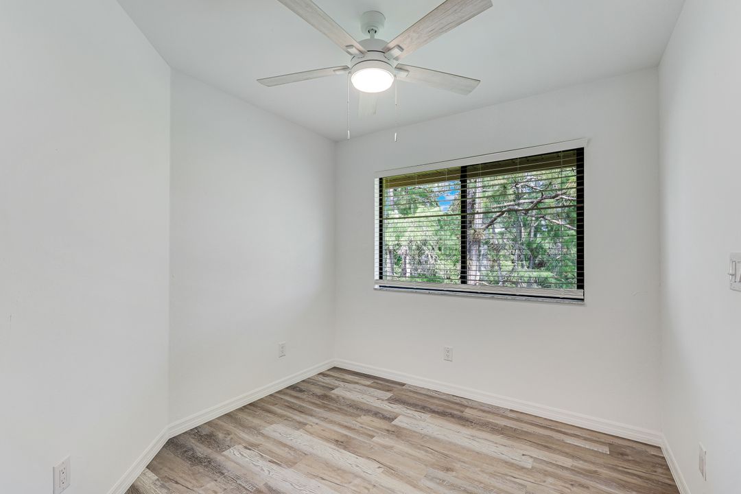 142 Bennington Dr #8, Naples, FL 34104
