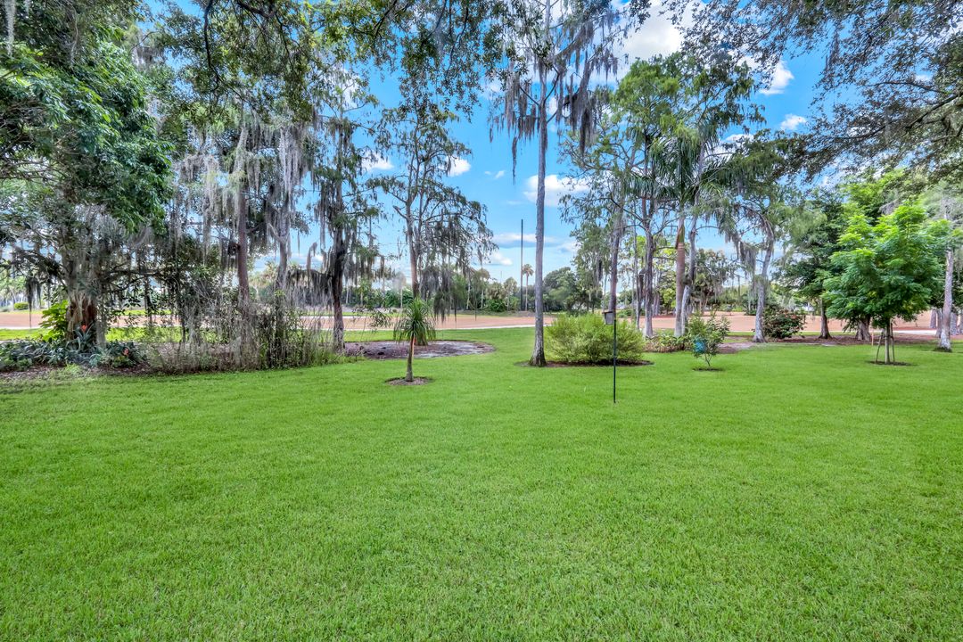 13024 Valewood Dr, Naples, FL 34119