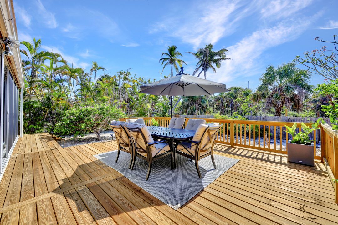 852 Rabbit Rd, Sanibel, FL 33957