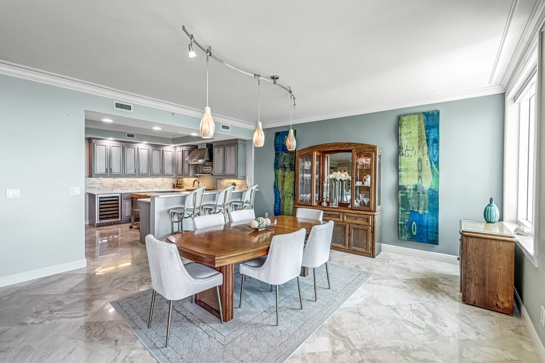 275 Indies Way #1603, Naples, FL 34110
