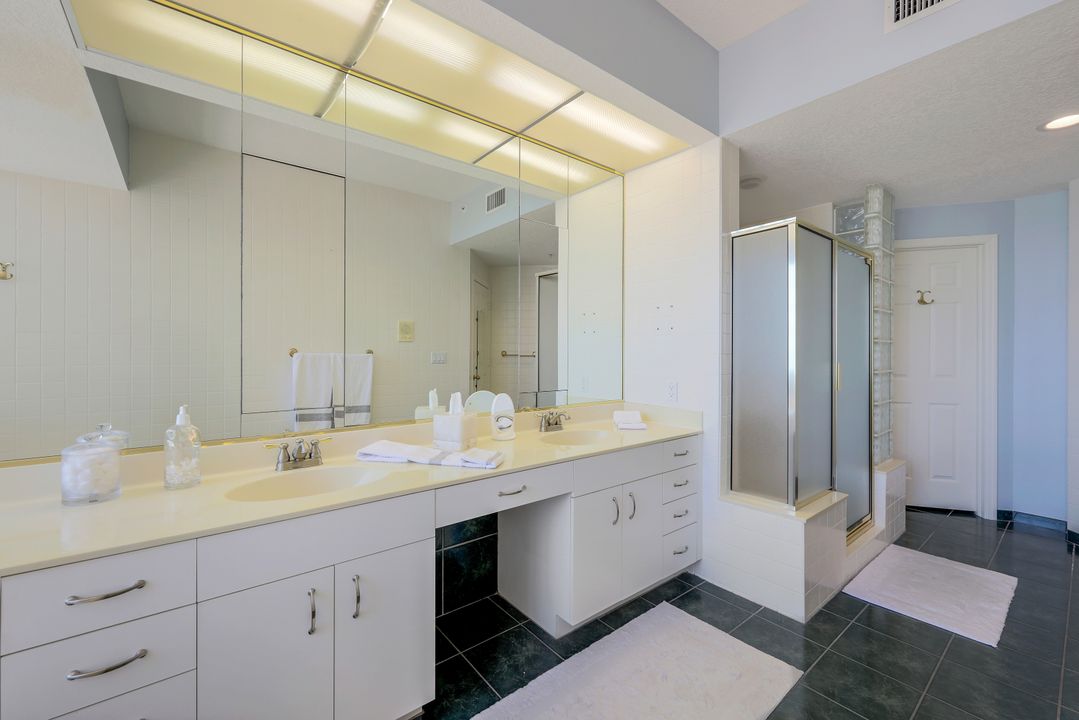 260 Barefoot Beach Blvd #406, Bonita Springs, FL 34134