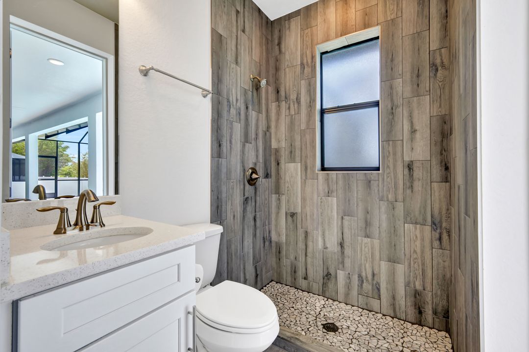 3527 SW 4th Ln, Cape Coral, FL 33991