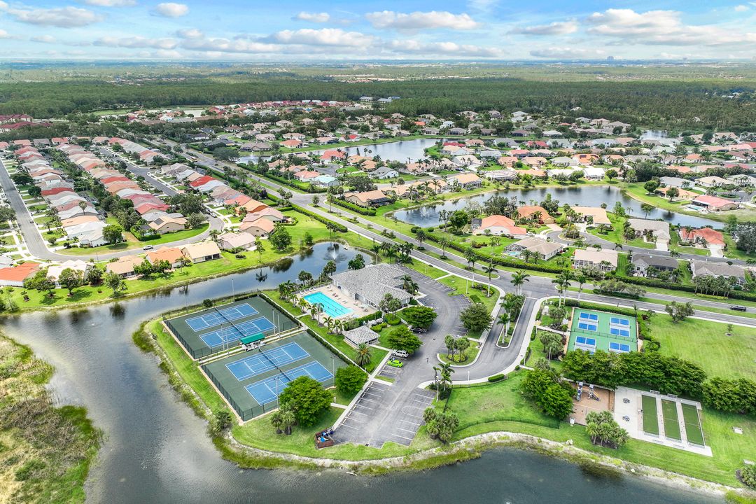 8148 Breton Cir, Fort Myers, FL 33912