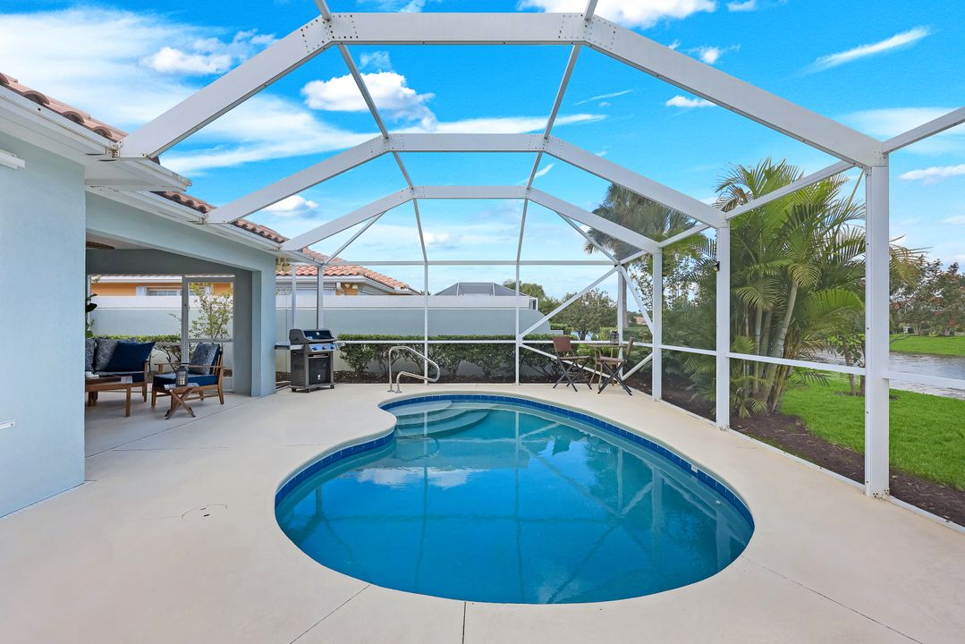 28971 Vermillion Ln, Bonita Springs, FL 34135