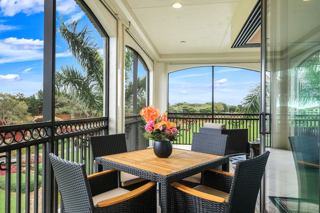 16452 Carrara Way #301, Naples, FL 34110