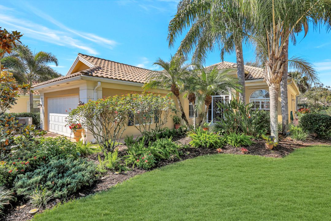 2914 Gilford Way, Naples, FL 34119