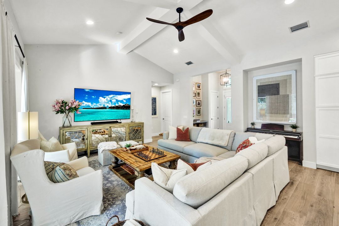 3700 11th Ave SW, Naples, FL 34117