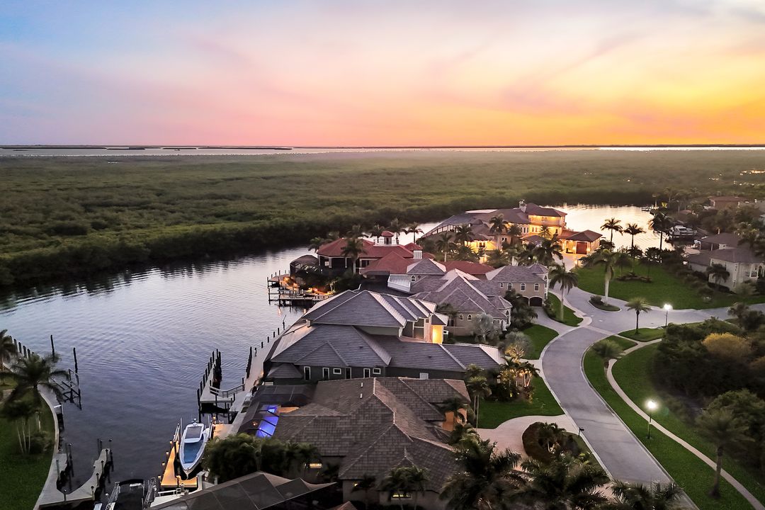 5858 Harbour Preserve Cir, Cape Coral, FL 33914