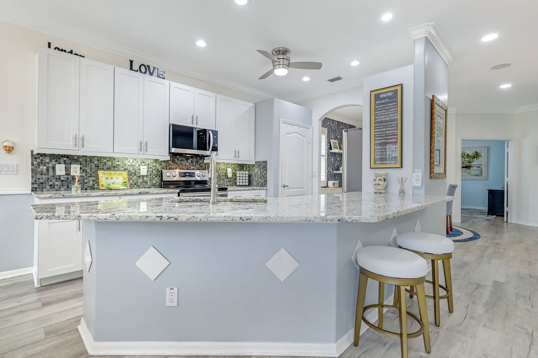 20050 Rookery Dr, Estero, FL 33928