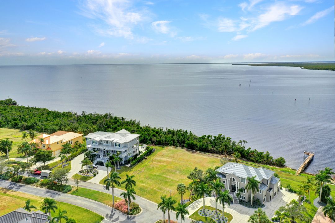 4591 Grassy Point Blvd, Port Charlotte, FL 33952