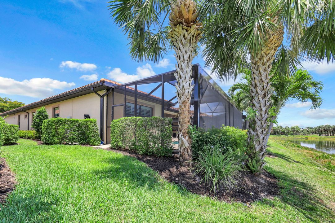 10283 Porto Romano Drive, Miromar Lakes, FL 33913