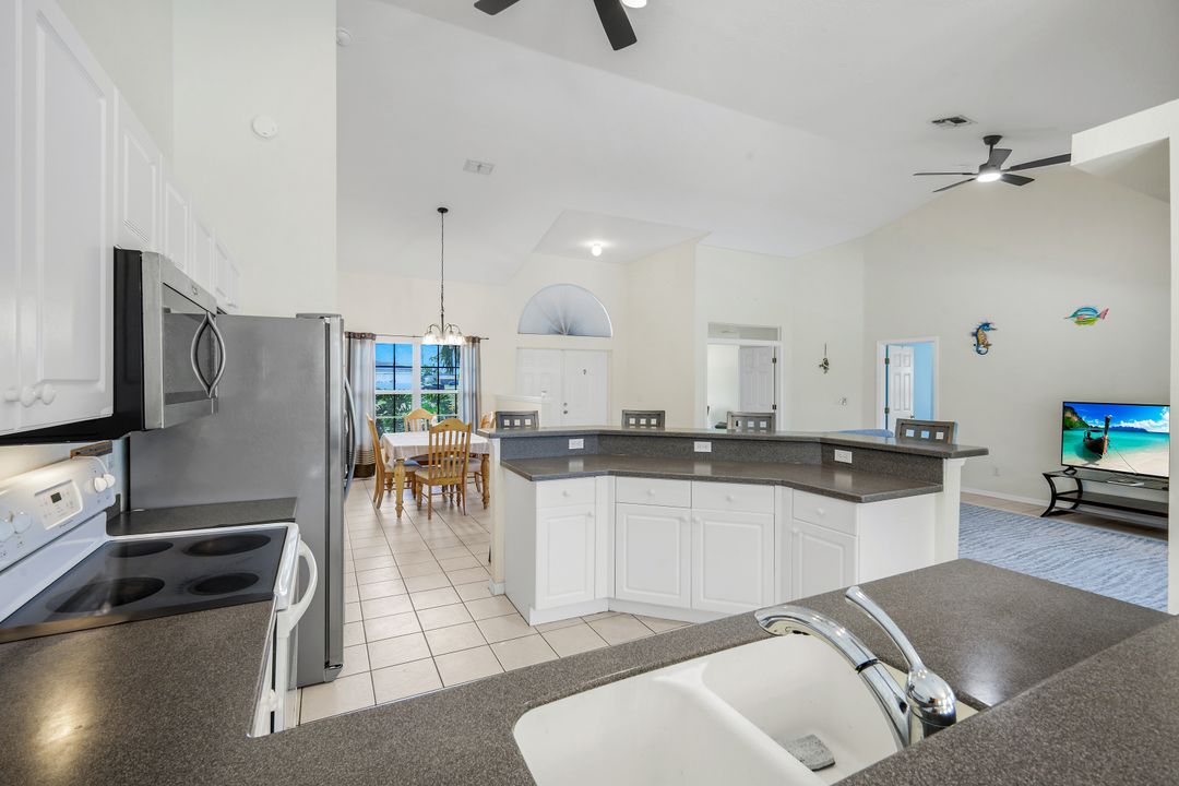 1431 NW 3rd Pl, Cape Coral, FL 33993