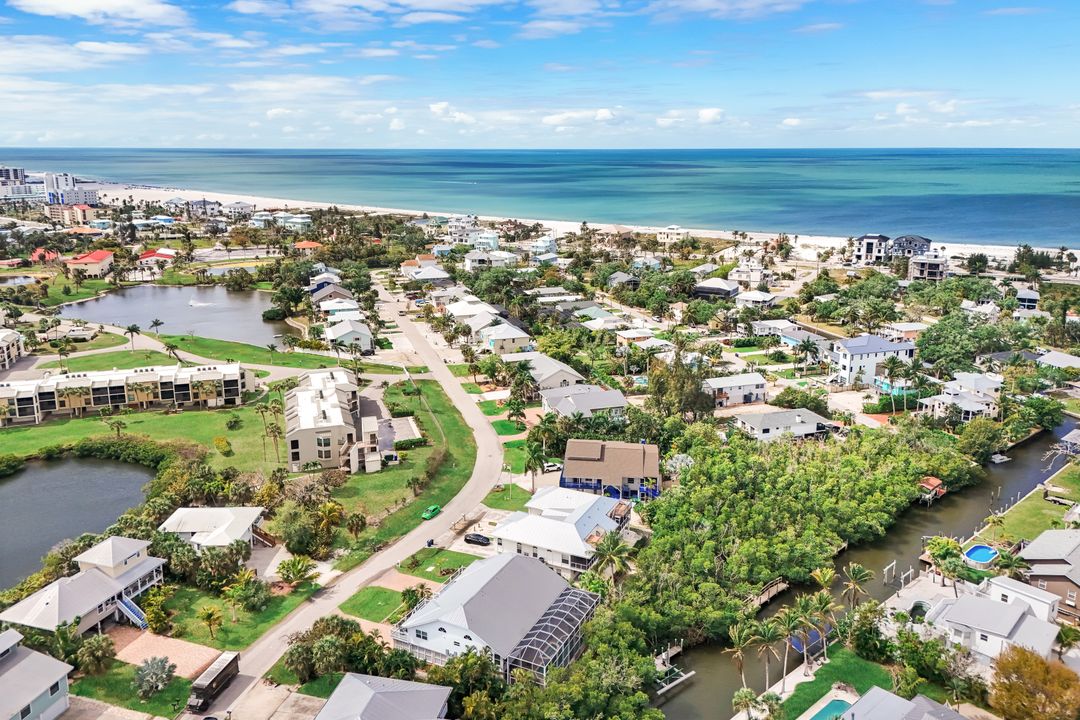 21580 Indian Bayou Dr, Fort Myers Beach, FL 33931