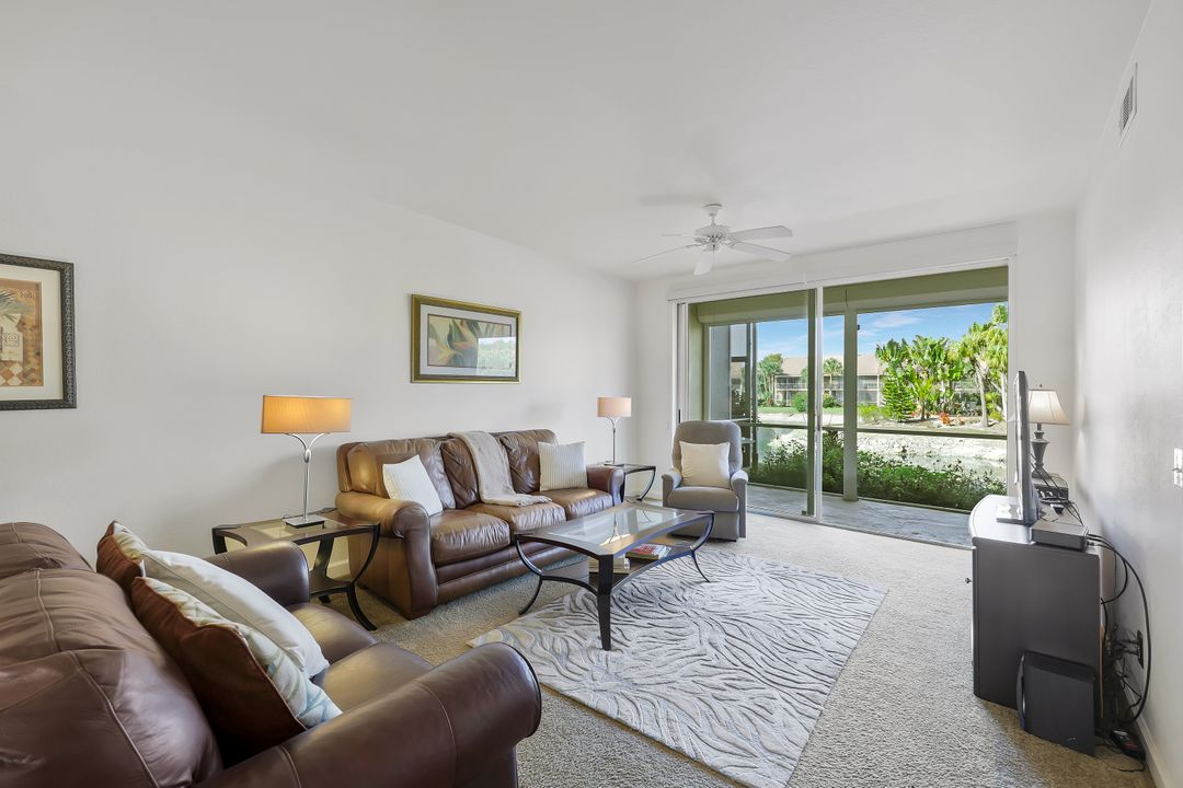 1635 Windy Pines Dr #5, Naples, FL 34112