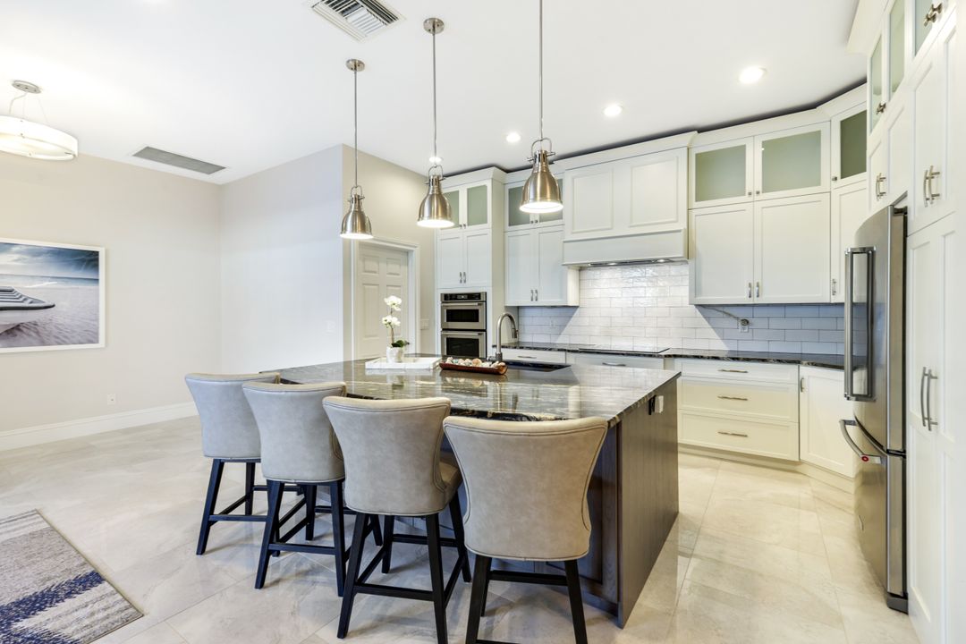 5652 Kensington Loop, Fort Myers, FL 33912