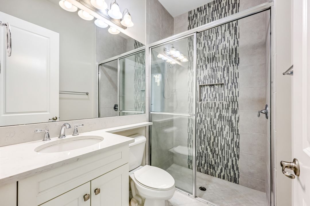 4426 Caldera Cir, Naples, FL 34119