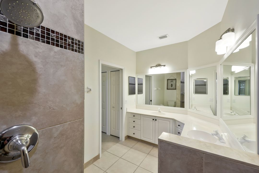 5877 3 Iron Dr #702, Naples, FL 34110