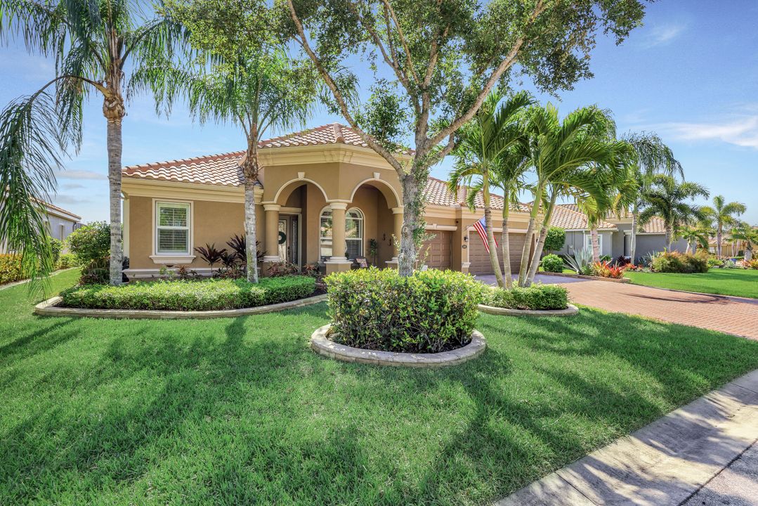 21071 Bosco Ct, Estero, FL 33928