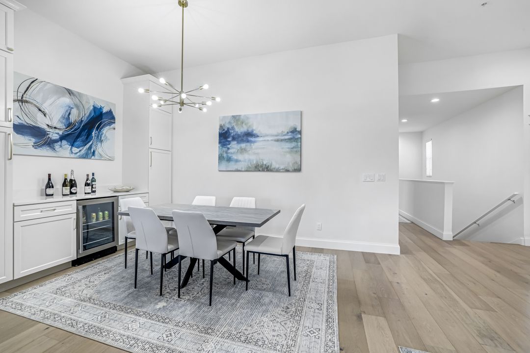 630 Lalique Cir #506, Naples, FL 34119